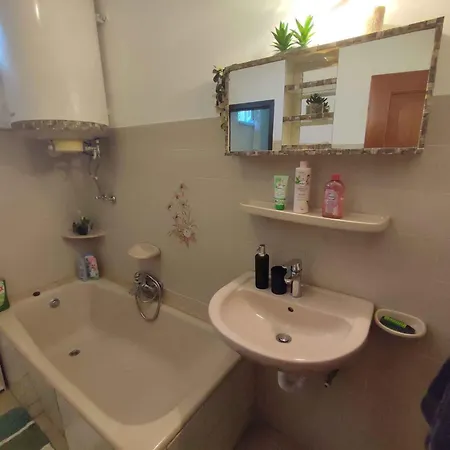 In Agard - Velence-see 20586 Gárdony